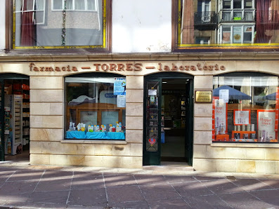 Farmacia Torres(Lda Marta M Rodriguez Camus) C. Mayor, 2, 39200 Reinosa, Cantabria, España