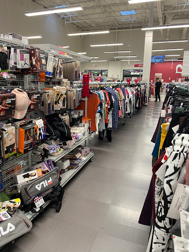 Clothing Store «Burlington Coat Factory», reviews and photos, 3671 N Freeway Blvd, Sacramento, CA 95834, USA