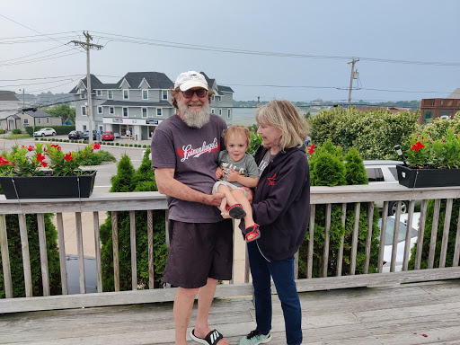 Beauty Salon «Lockstar Salon & Spa», reviews and photos, 102 W Main Rd, Middletown, RI 02842, USA
