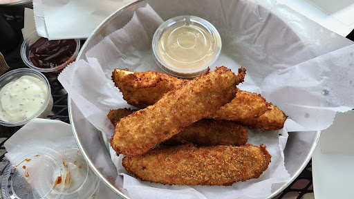 Bar & Grill «Reggies Chicago», reviews and photos, 2105 S State St, Chicago, IL 60616, USA