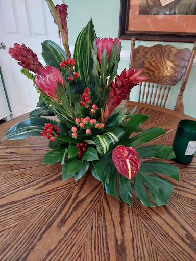 Florist «Myers Florist/Emerald Gardens Flowers», reviews and photos, 2906 Hillsborough Rd, Durham, NC 27705, USA