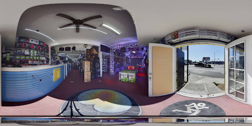 DJ Custom Audio image