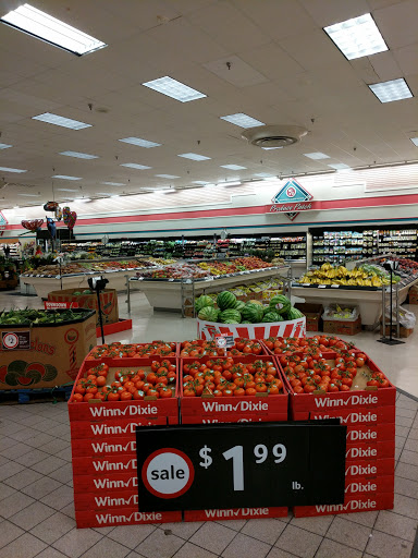 Grocery Store «Winn-Dixie», reviews and photos, 5428 Dogwood Dr, Milton, FL 32570, USA