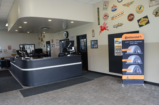 Auto Repair Shop «Fox River Tire & Auto», reviews and photos, 20 N 17th St, St Charles, IL 60174, USA