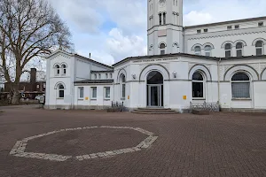 Bistro im Bahnhof image