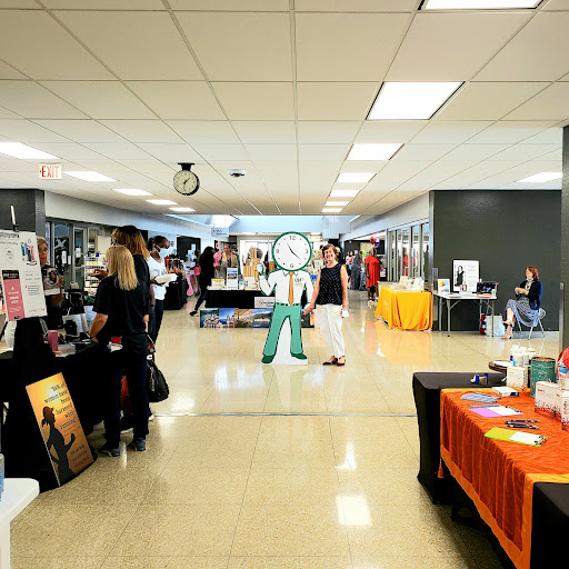 Commercial Printer «Minuteman Press - Westgate», reviews and photos, 24112 Lorain Rd, North Olmsted, OH 44070, USA