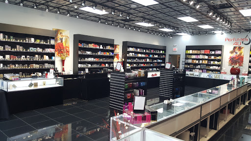 Shopping Mall «Gloucester Premium Outlets», reviews and photos, 100 Premium Outlets Dr, Blackwood, NJ 08012, USA