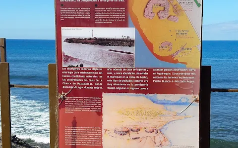 Yacimiento Punta Mujeres image