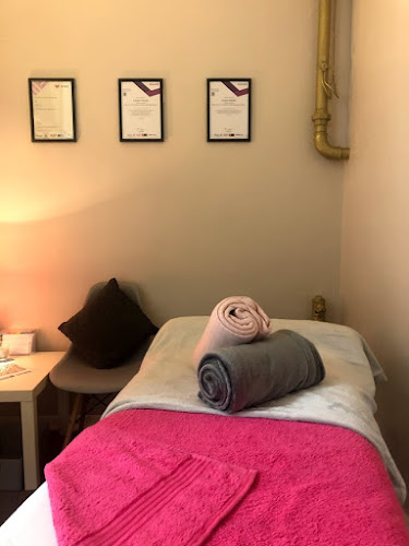 LD Massage Therapy - Massage therapist
