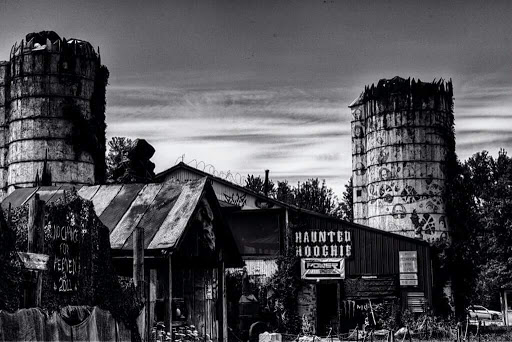 Haunted House «Haunted Hoochie», reviews and photos, 13861 Broad St SW, Pataskala, OH 43062, USA