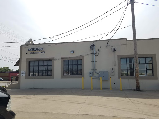 Auto Body Shop «Axelrod Collision Center», reviews and photos, 4850 Brookpark Rd, Cleveland, OH 44134, USA