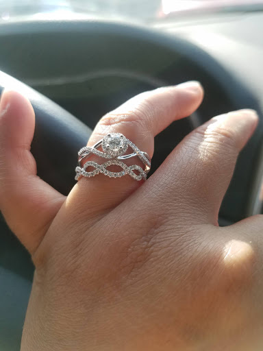 Jewelry Store «Morgan Jewelers», reviews and photos, 1201 N Hill Field Rd #1086, Layton, UT 84041, USA
