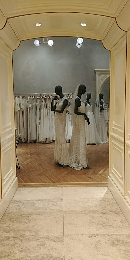 Bridal Shop «BHLDN», reviews and photos, 8 E Walton St, Chicago, IL 60611, USA