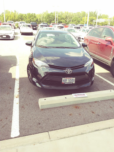 Used Car Dealer «Germain Toyota of Columbus», reviews and photos, 5711 Scarborough Blvd, Columbus, OH 43232, USA
