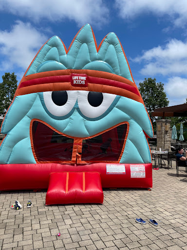 Gym «Life Time Athletic», reviews and photos, 680 Woodlands Pkwy, Vernon Hills, IL 60061, USA