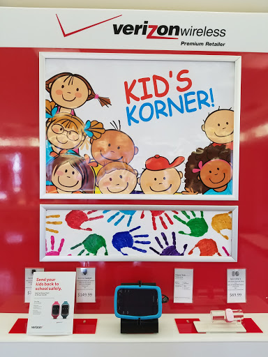 Cell Phone Store «Verizon Wireless - College Point», reviews and photos, 132-07 14th Ave, College Point, NY 11356, USA