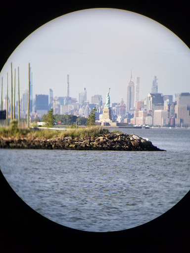Monument «Tear Drop Memorial», reviews and photos, 51 Port Terminal Blvd, Bayonne, NJ 07002, USA