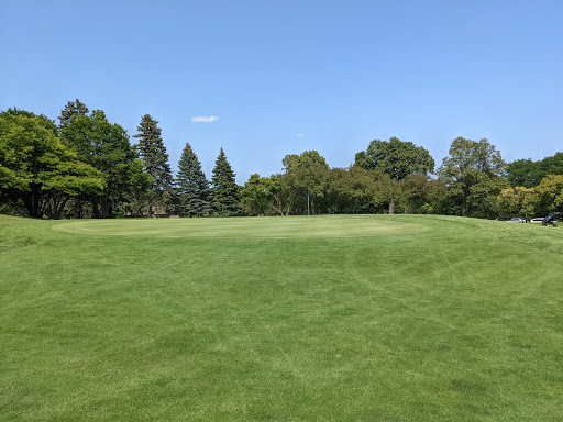 Golf Course «Highland 9-Hole Golf Course», reviews and photos, 1797 Edgcumbe Rd, St Paul, MN 55116, USA
