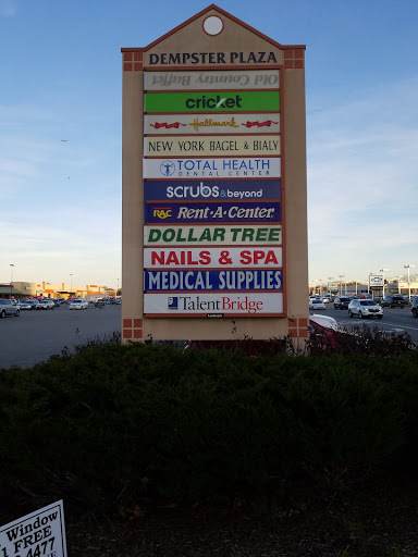 Cell Phone Store «Cricket Wireless Authorized Retailer», reviews and photos, 8800 Dempster St, Niles, IL 60714, USA