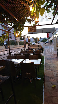 Atmosphère du Restaurant Les Muriers à Sari-Solenzara - n°1