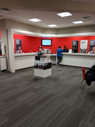 Cell Phone Store «Verizon», reviews and photos, 1201 Kings Hwy, Fairfield, CT 06824, USA