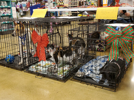 Pet Supply Store «PetSmart», reviews and photos, 2130 Gunbarrel Rd, Chattanooga, TN 37421, USA