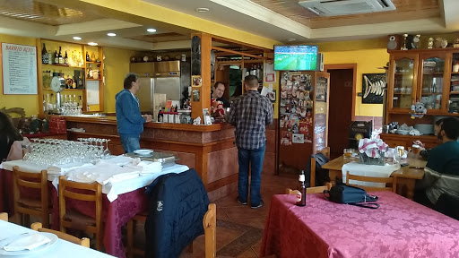 Restaurante Barrio Alto - C. Magallanes del Alquián, 56, 04130 El Alquián, Almería