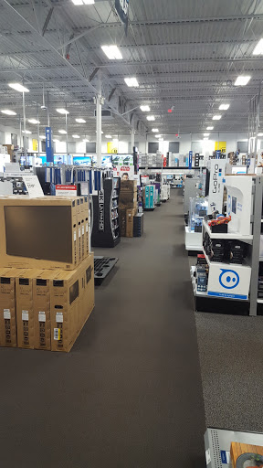Electronics Store «Best Buy», reviews and photos, 12410 St Charles Rock Rd, Bridgeton, MO 63044, USA
