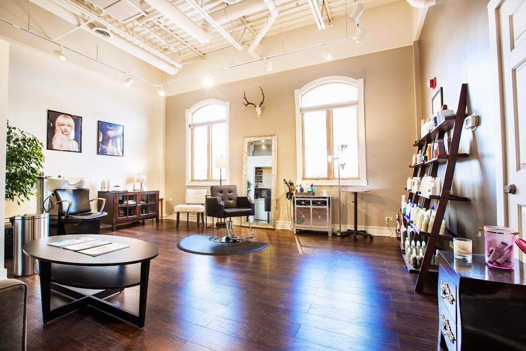 Bloom Hair Studio 83333