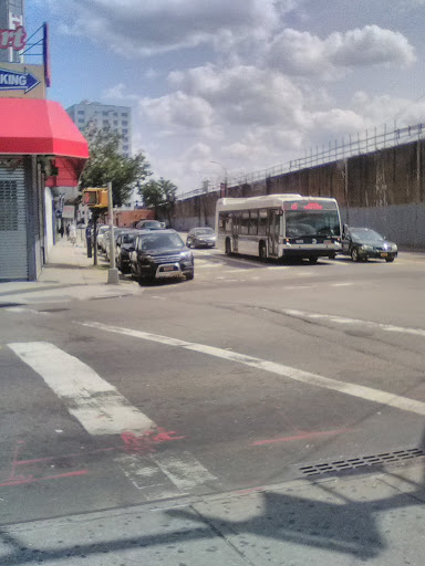 Supermarket «Green Apple Supermarket», reviews and photos, 92-45 Guy R Brewer Blvd, Jamaica, NY 11433, USA