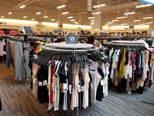 Department Store «Fashion Outlets of Chicago Nordstrom Rack», reviews and photos, 5220 Fashion Outlets Way #2325, Rosemont, IL 60018, USA