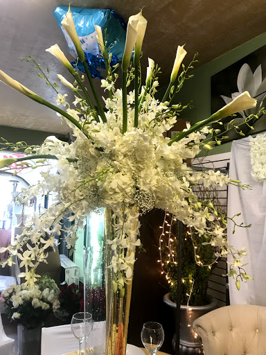 Florist «Illusion Florist & Events», reviews and photos, 12231 SE Stark St, Portland, OR 97233, USA