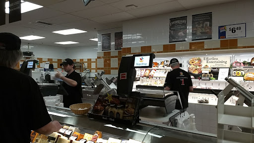 Grocery Store «Stop & Shop», reviews and photos, 40 Franklin Village Drive, Franklin, MA 02038, USA