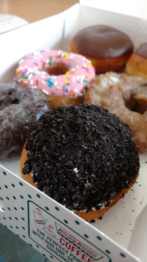 Bakery «Krispy Kreme Doughnuts», reviews and photos, 2809 W March Ln, Stockton, CA 95219, USA