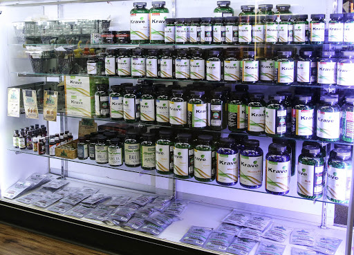 Tobacco Shop «3 Monkeys Smoke & Vape Shop», reviews and photos, 5140 Foothills Blvd #170, Roseville, CA 95747, USA