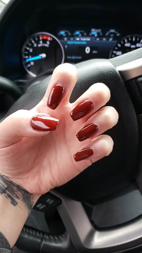 Christine Nails 77539