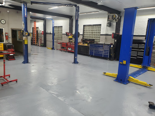 Auto Repair Shop «R P Auto Inc», reviews and photos, 6935 W Irving Park Rd, Chicago, IL 60634, USA