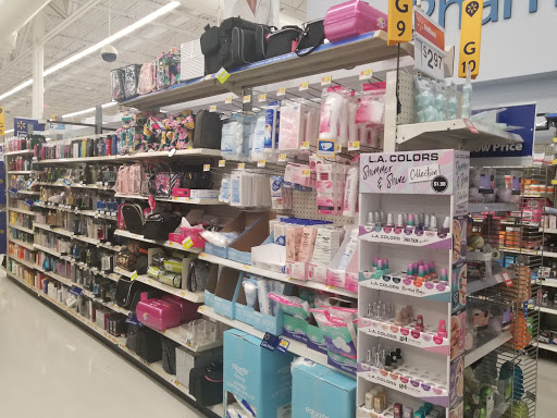 Department Store «Walmart Supercenter», reviews and photos, 2130 N Locust Ave, Lawrenceburg, TN 38464, USA