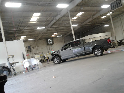 Auto Body Shop «Classic Collision of Chamblee», reviews and photos, 2329 John Glenn Dr, Chamblee, GA 30341, USA