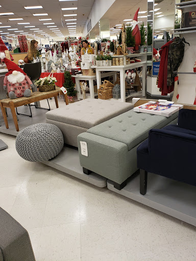 Department Store «Marshalls», reviews and photos, 3855 E Foothill Blvd, Pasadena, CA 91107, USA