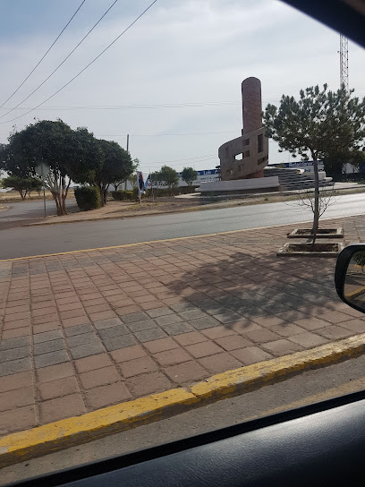 Monumento Víctor Rosales