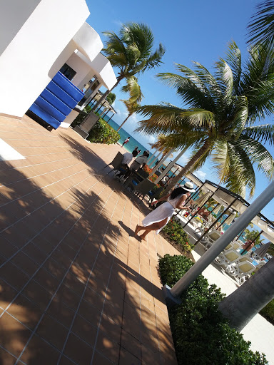 Travel Agency «Personal Touch Tours Travel Agency», reviews and photos, 3301 Dogwood Dr, Hapeville, GA 30354, USA