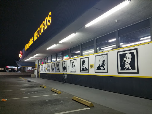 Music Store «Dimple Records-Arden», reviews and photos, 2433 Arden Way, Sacramento, CA 95825, USA
