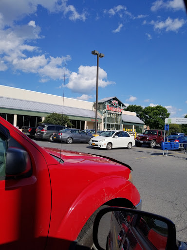 Grocery Store «Hannaford Supermarket», reviews and photos, 27-41 Gansevoort Rd, South Glens Falls, NY 12803, USA