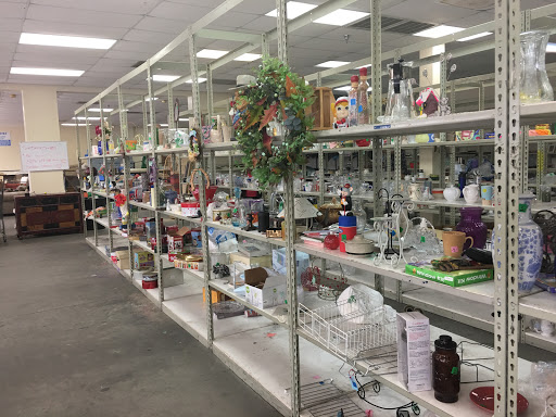 Thrift Store «Community Thrift Store», reviews and photos, 14244 N Nebraska Ave, Tampa, FL 33613, USA