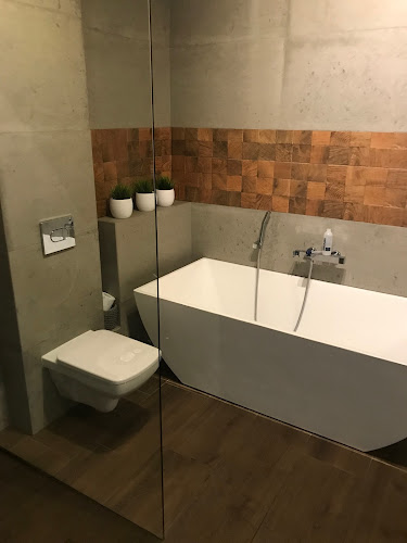 Reviews of Roberts Interiors - Kitchen and Bathroom Renovators in Manchester - Interior designer