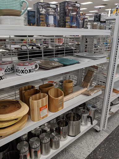 Clothing Store «Ross Dress for Less», reviews and photos, 1886 College St, Liberty, MO 64068, USA