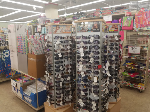 Home Goods Store «Christmas Tree Shops», reviews and photos, 2350 Lincoln Hwy E, Lancaster, PA 17602, USA