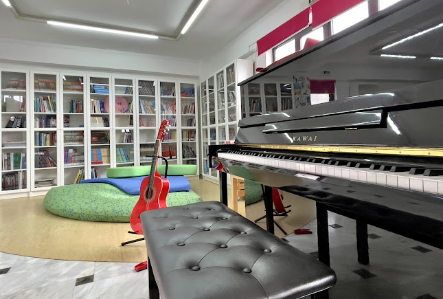 Interactive European School-Primary - Κρωπία