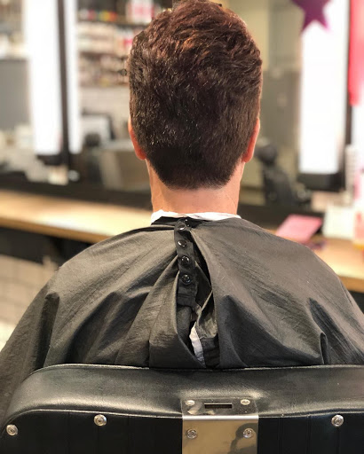 Barber Shop «Bishops Barbershop Beaverton», reviews and photos, 7550 SW Beaverton Hillsdale Hwy, Portland, OR 97225, USA